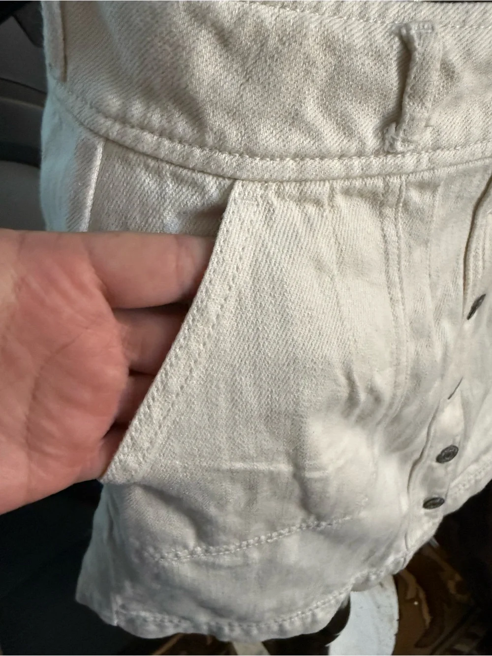 GAP cream button